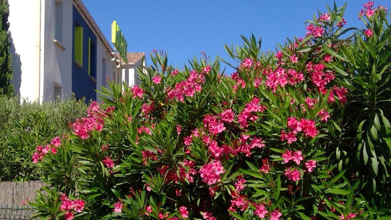 B&B Hotel Toulon Ollioules Bagian luar foto