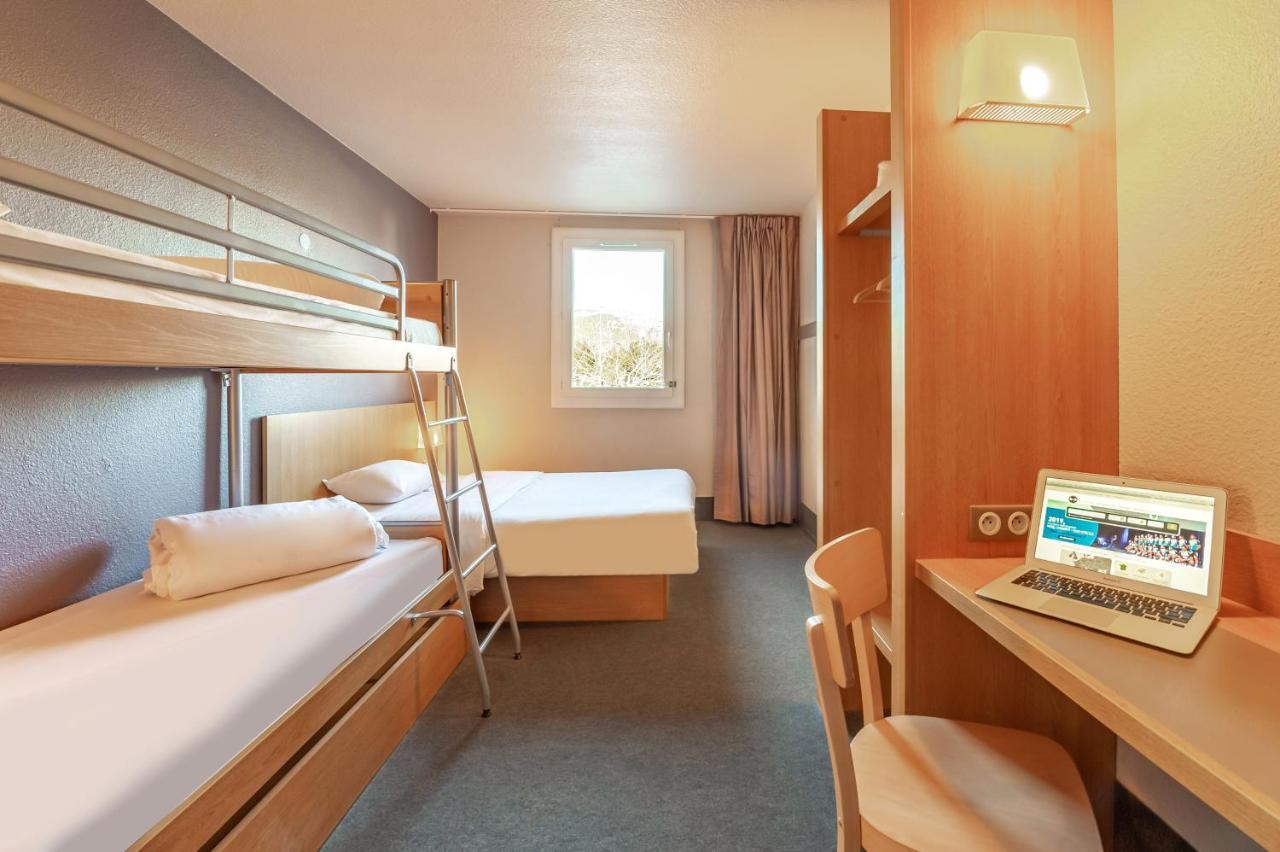 B&B Hotel Toulon Ollioules Bagian luar foto
